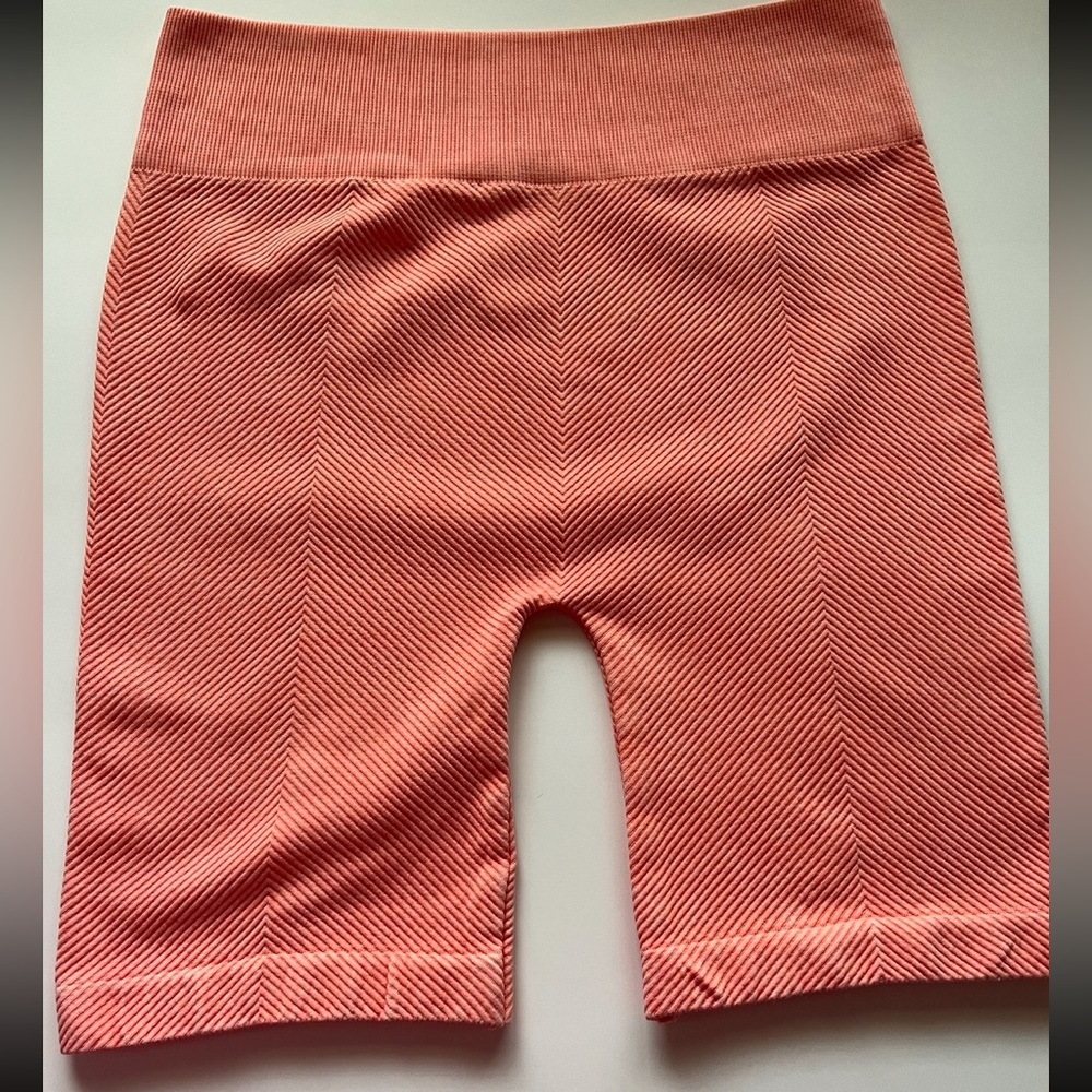 Nikibiki Vintage Chevron High Waist Biker Shorts